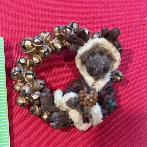 CHRISTMAS HOLIDAY brooches broach pins Santa ReindeerToy SoldierBear vintage - Picture 6 of 6